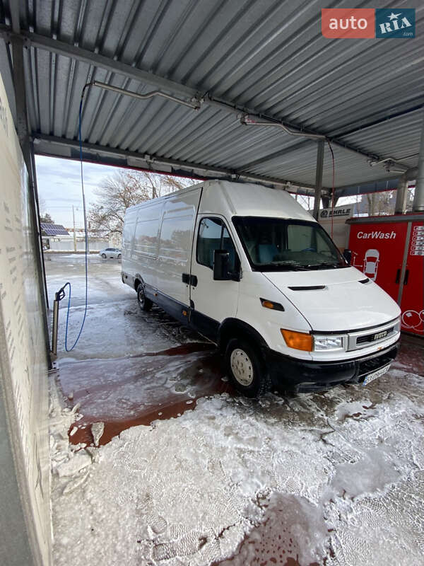 Микроавтобус грузовой (до 3,5т) Iveco Daily 2002 в Львове
