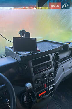 Грузовой фургон Iveco Daily 2012 в Львове