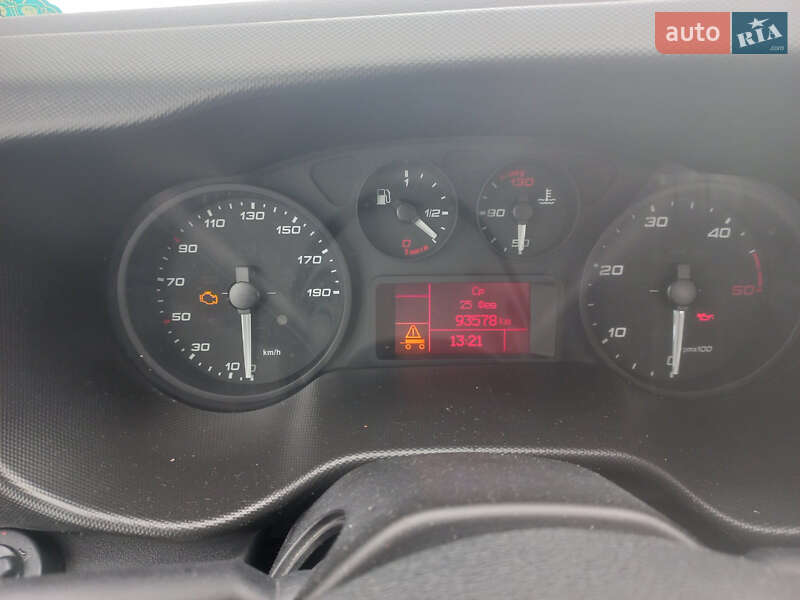 Автовоз Iveco Daily 2017 в Тернополі