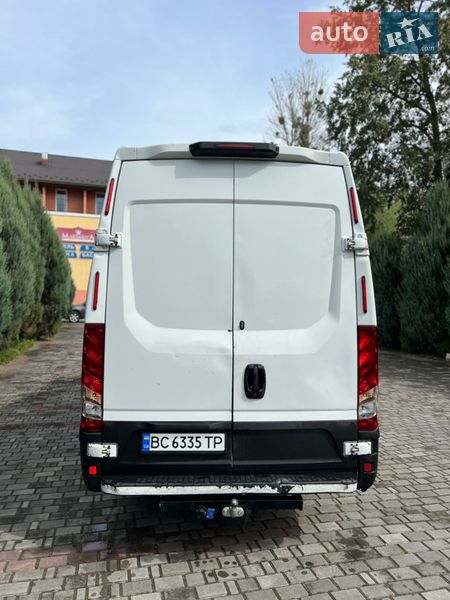 Вантажний фургон Iveco Daily 2015 в Самборі