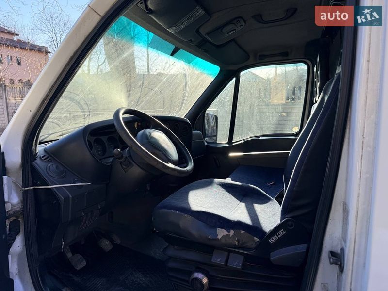 Грузовой фургон Iveco Daily 2004 в Львове