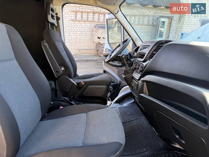 Автовоз Iveco Daily 2016 в Ковеле