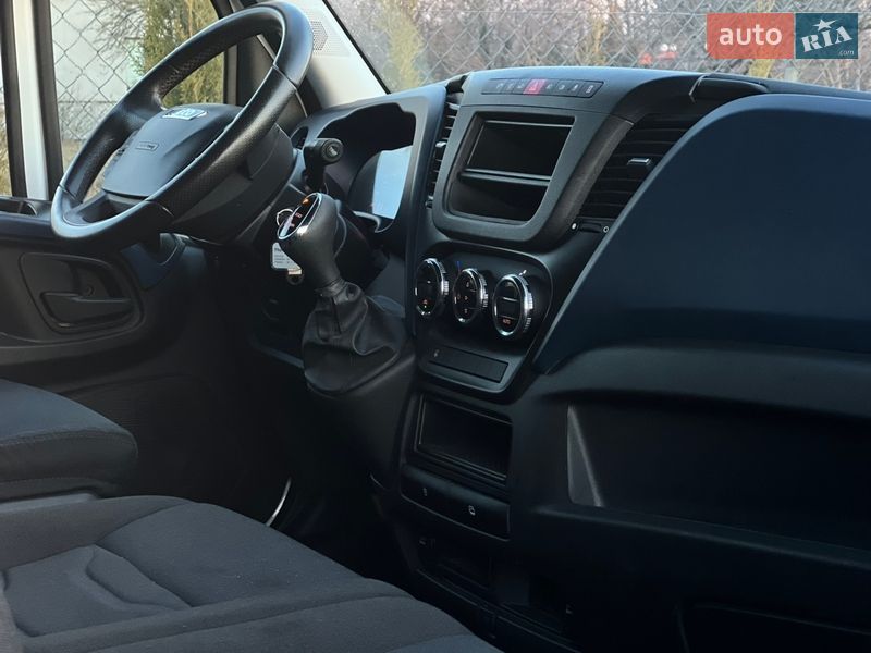 Автовоз Iveco Daily 2018 в Луцке