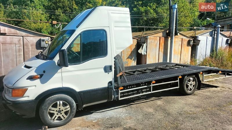 Автовоз Iveco Daily 2004 в Киеве