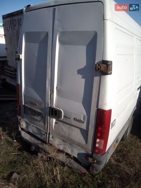 Вантажний фургон Iveco Daily 2005 в Києві фото 4 Вантажний фургон Iveco Daily 2005 в Києві