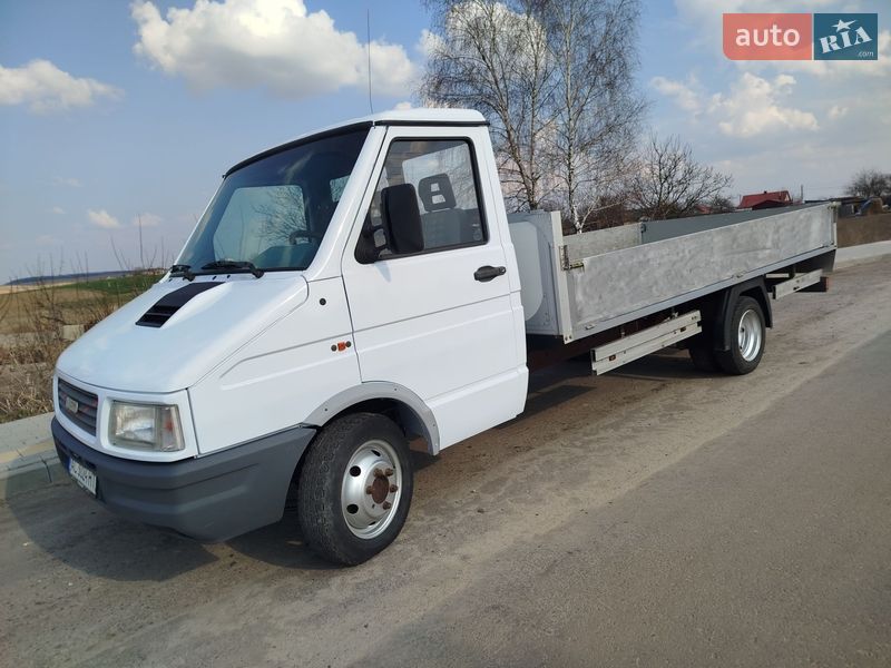 Платформа Iveco Daily 2000 в Нововолынске