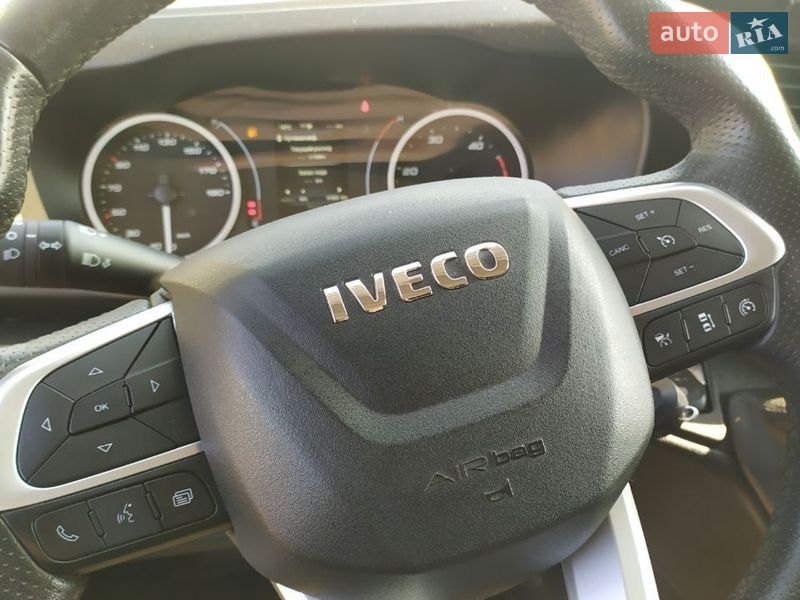Вантажний фургон Iveco Daily 2021 в Рівному