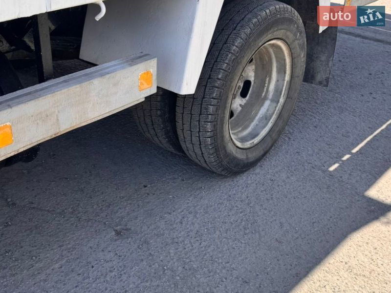 Борт Iveco Daily 2005 в Києві