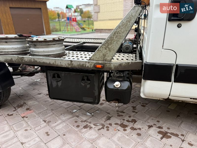 Евакуатор Iveco Daily 2006 в Тернополі фото 7 Евакуатор Iveco Daily 2006 в Тернополі