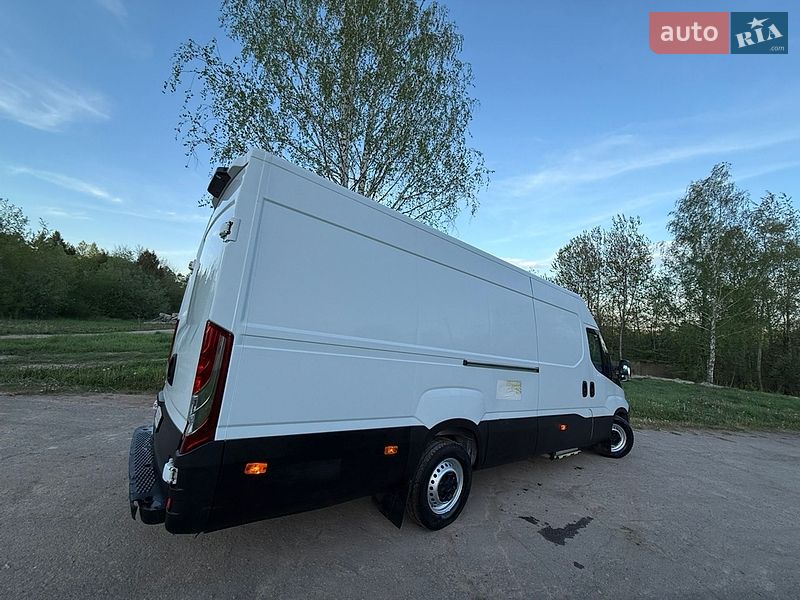 Грузовой фургон Iveco Daily 2016 в Трускавце