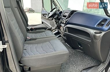 Грузовой фургон Iveco Daily 2017 в Львове