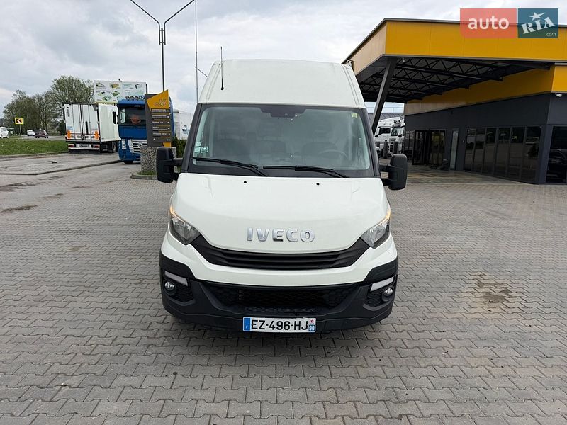 Грузовой фургон Iveco Daily 2018 в Черновцах