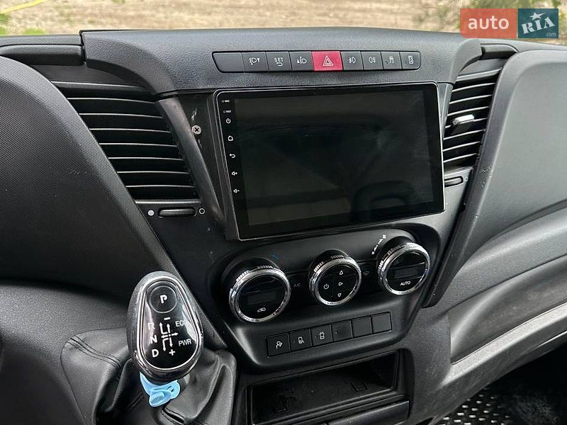 Автовоз Iveco Daily 2016 в Киеве