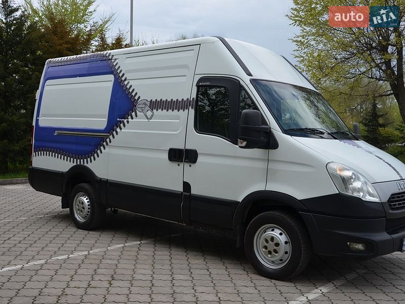 Грузовой фургон Iveco Daily 2014 в Павлограде
