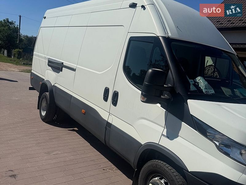 Грузовой фургон Iveco Daily 2018 в Яворове