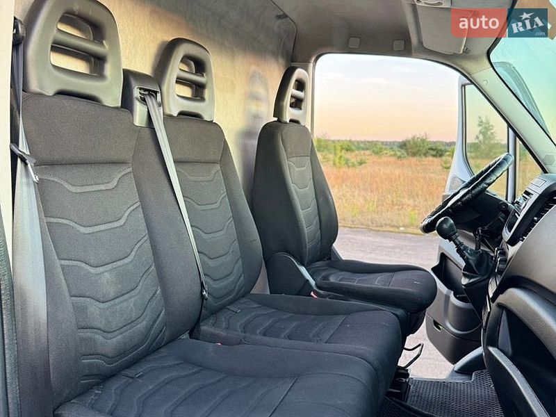 Грузовой фургон Iveco Daily 2015 в Любешове
