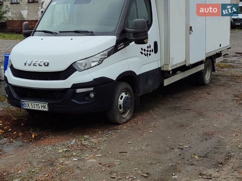 Грузовой фургон Iveco Daily 2015 в Шепетовке