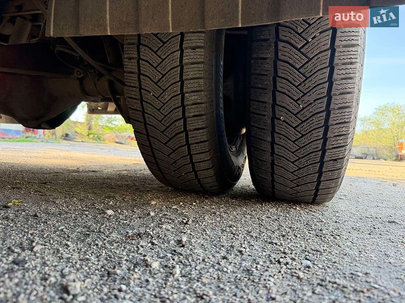 Эвакуатор Iveco Daily 2002 в Николаеве