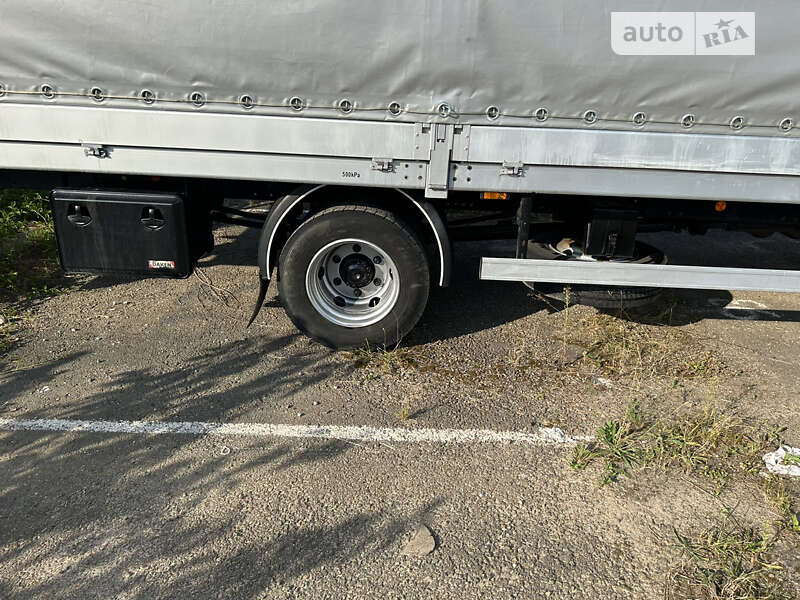 Тентованый Iveco EuroCargo 2016 в Стрые