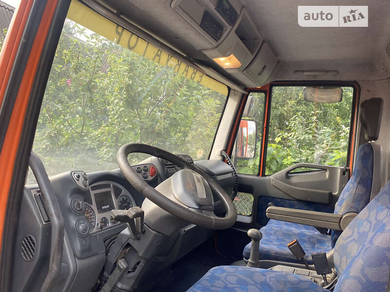 Эвакуатор Iveco EuroCargo 2006 в Киеве