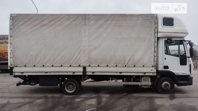 Вантажний фургон Iveco EuroCargo 2012 в Києві