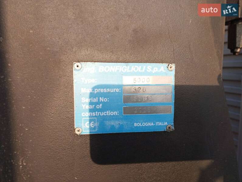 Кран-маніпулятор Iveco EuroCargo 2005 в Чернівцях