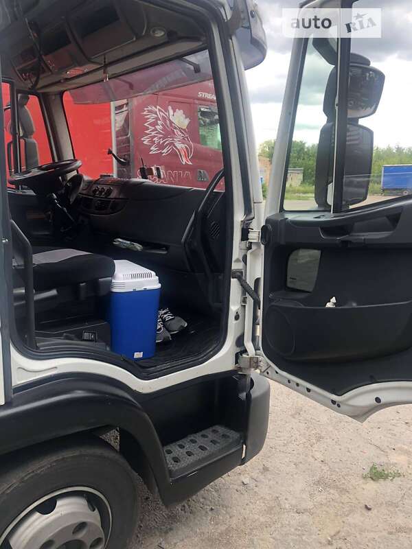 Тентований Iveco EuroCargo 2013 в Мукачевому