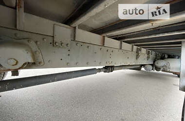 Тентованый Iveco EuroCargo 2001 в 