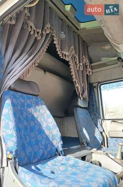 Тентований Iveco EuroCargo 2005 в 