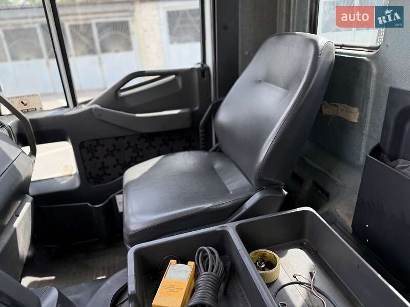 Евакуатор Iveco EuroCargo 2000 в Павлограді