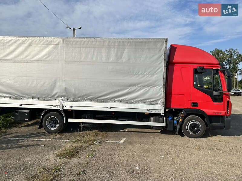 Тентованый Iveco EuroCargo 2016 в Стрые