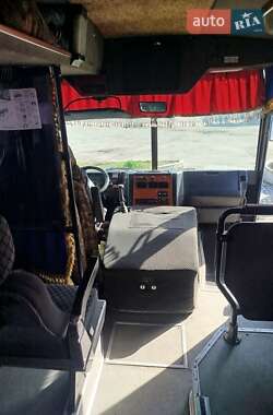 Приміський автобус Iveco EuroCargo 1995 в 