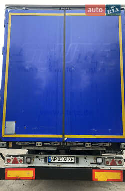 Тягач Iveco EuroStar 2002 в 