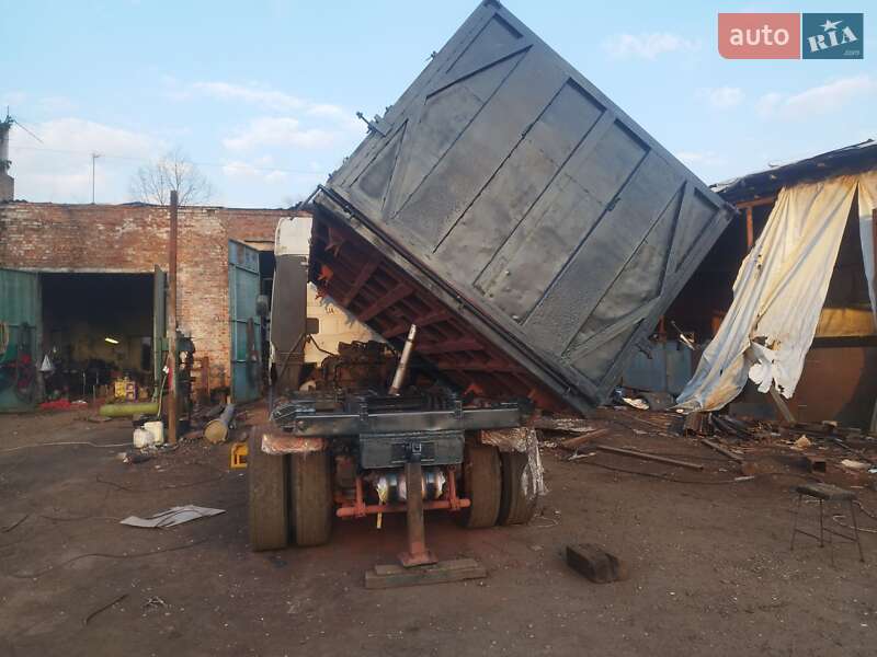 Самосвал Iveco EuroTech 2000 в Носовке