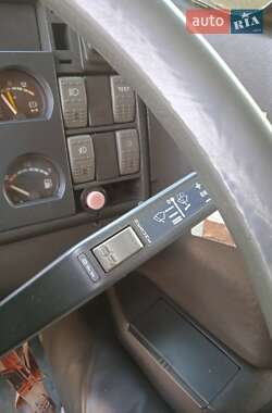 Тентованый Iveco EuroTech 2001 в 