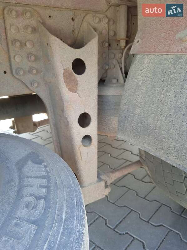 Тентованый Iveco EuroTech 2001 в Хмельницком