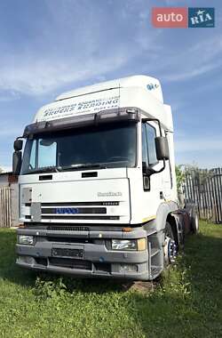 Тягач Iveco EuroTech 2001 в 