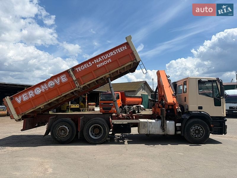 Самосвал Iveco EuroTech 1998 в Ирпене
