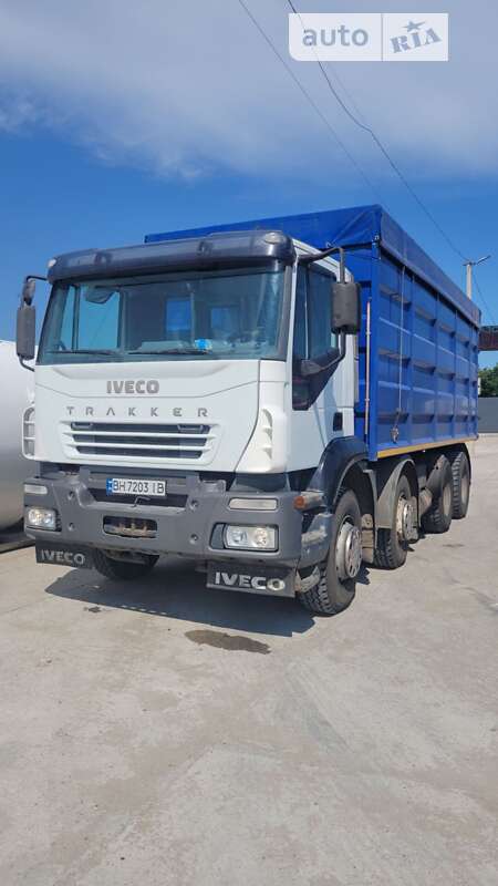 Самосвал Iveco EuroTrakker 2006 в Одессе