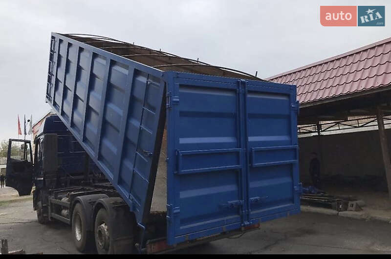 Самосвал Iveco Magirus 2006 в Первомайске