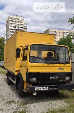 Вантажний фургон Iveco Magirus 1990 в Одесі