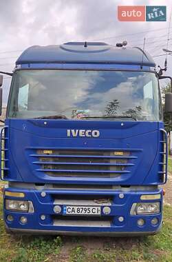 Тягач Iveco Magirus 2004 в 