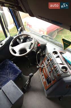 Тягач Iveco Magirus 2004 в 