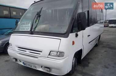 Туристичний / Міжміський автобус Iveco Mago 1995 в 