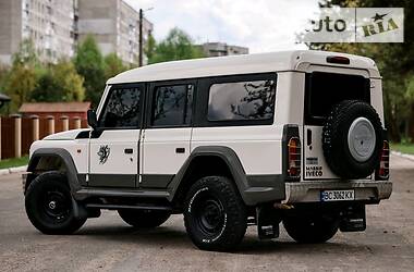 Позашляховик / Кросовер Iveco Massif 2010 в 
