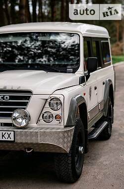 Позашляховик / Кросовер Iveco Massif 2010 в 
