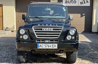 Внедорожник / Кроссовер Iveco Massif 2009 в 