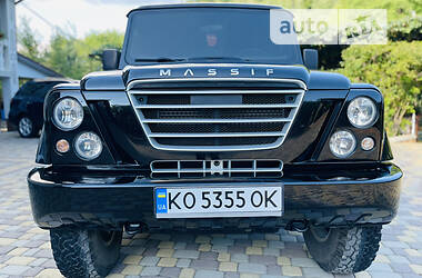 Позашляховик / Кросовер Iveco Massif 2009 в 