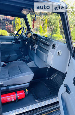 Позашляховик / Кросовер Iveco Massif 2009 в 