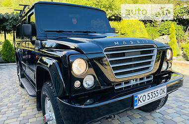 Позашляховик / Кросовер Iveco Massif 2009 в 